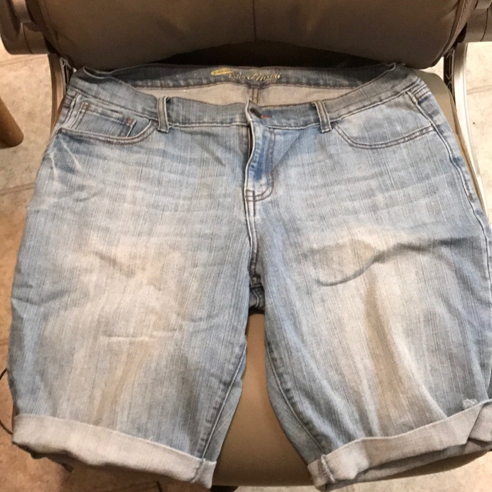 Old navy shorts